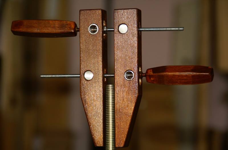 ParallelClamp.jpg